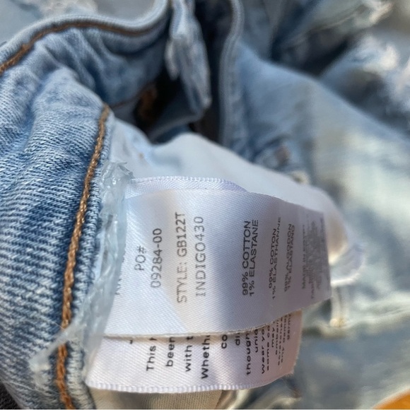 Good American The Bombshell Button Fly Indigo Shorts 16 - Picture 3 of 4